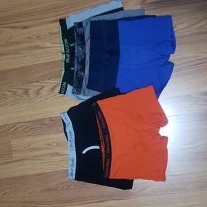 6 pairs Boys Medium underwear boxers boxer briefs Calvin Klein lot